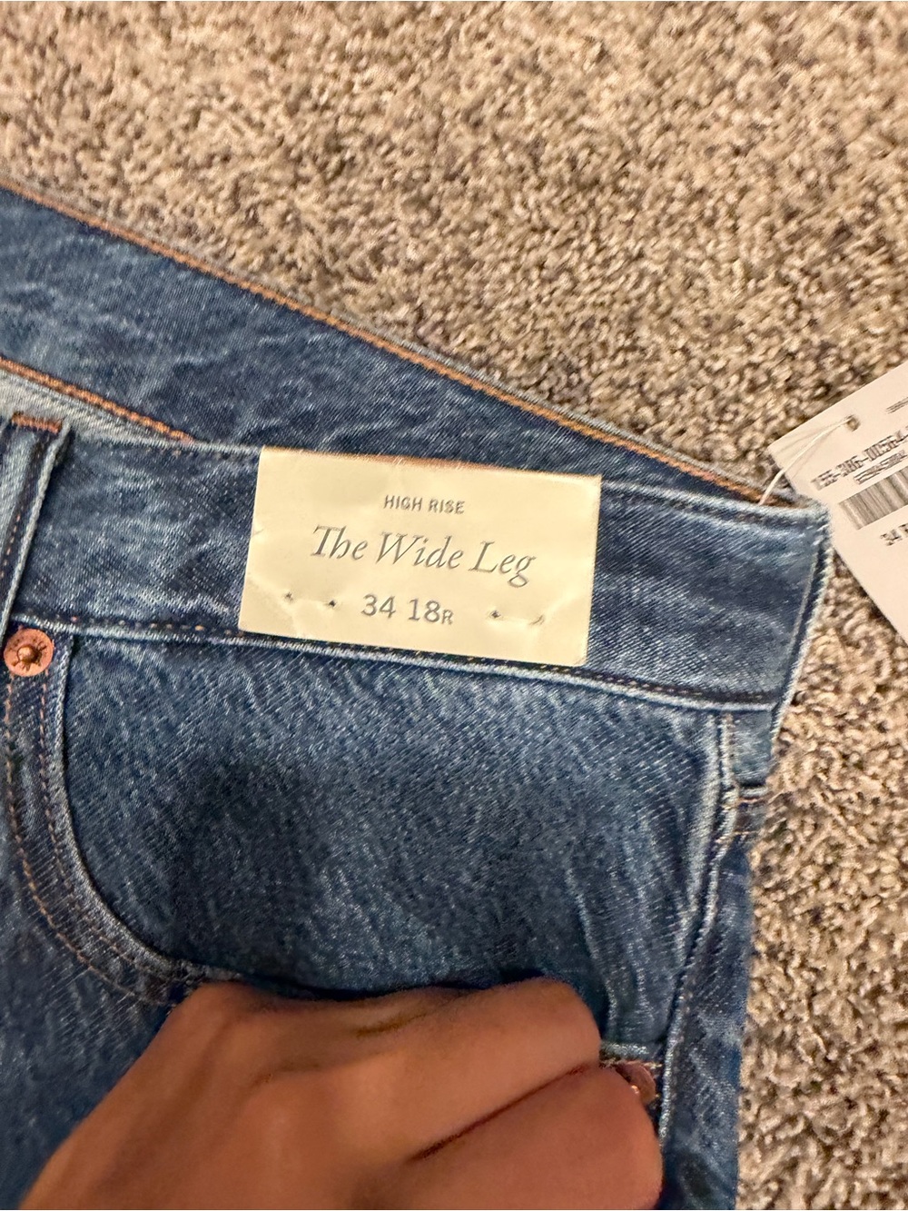 NWT abercrombie and fitch high rise wide leg jeans SIZE 34 - Picture 5 of 7